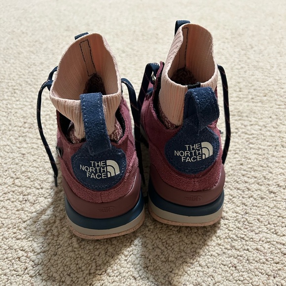 The North Face boots - Picture 3 of 5